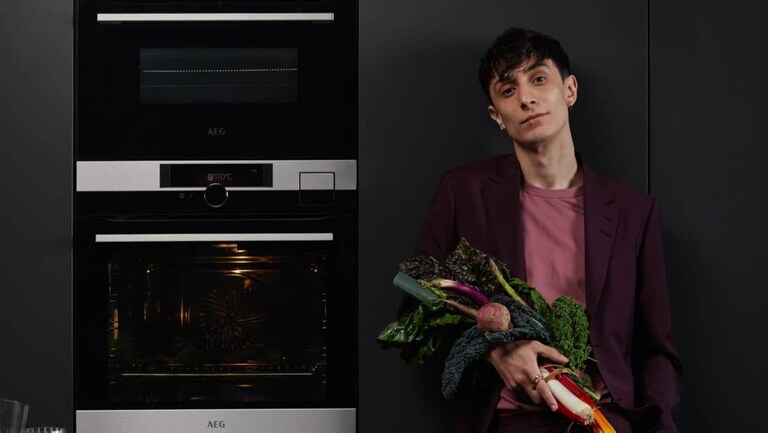 Built-in oven